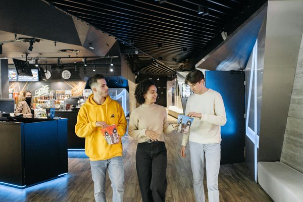 Comment organiser une randonnée à travers les parcs nationaux de l'Utah?